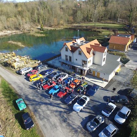 La Cascade Bed & Breakfast Estrée-Wamin Dış mekan fotoğraf